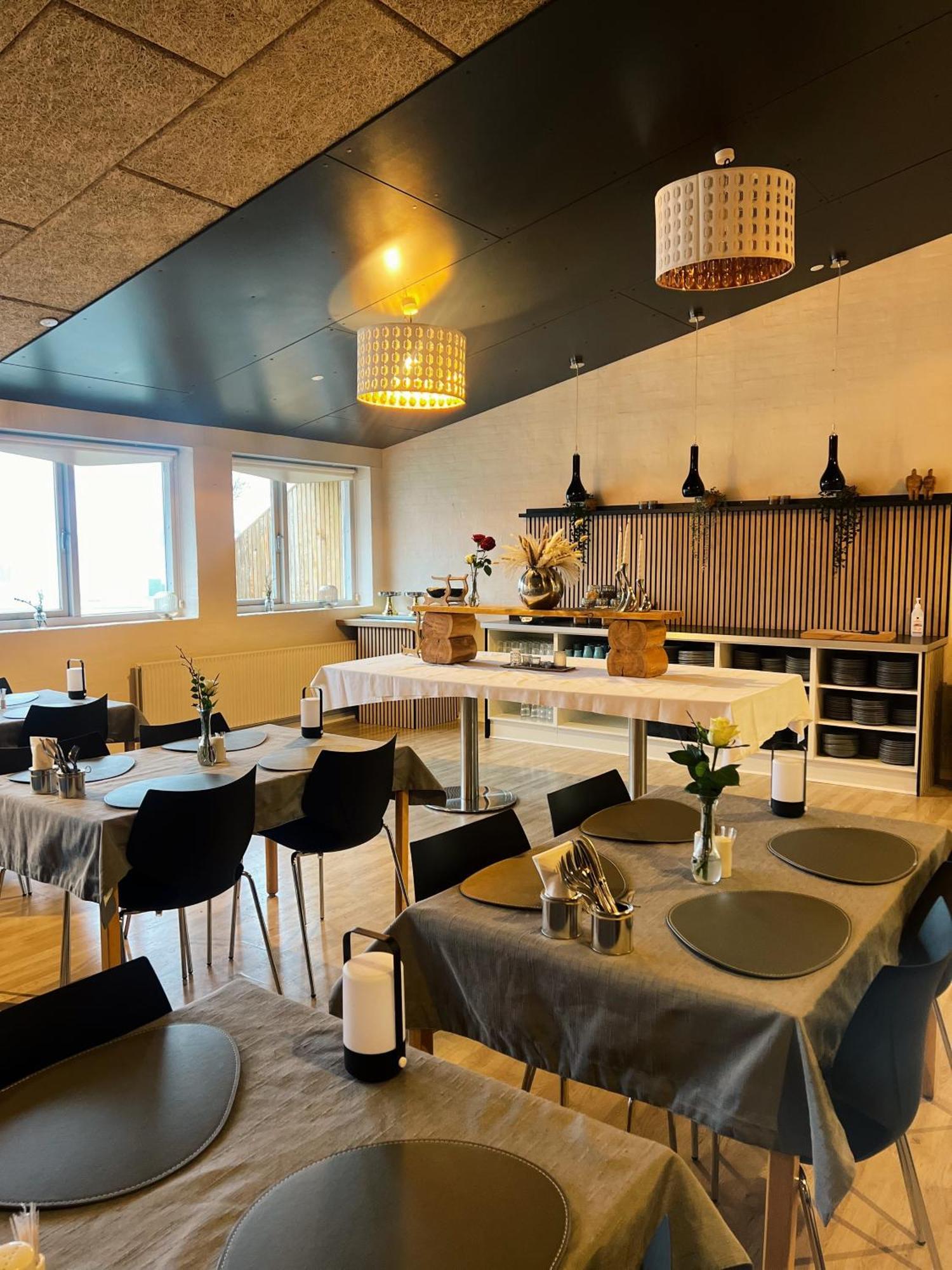 Koncepthotel Oksbøl Kültér fotó