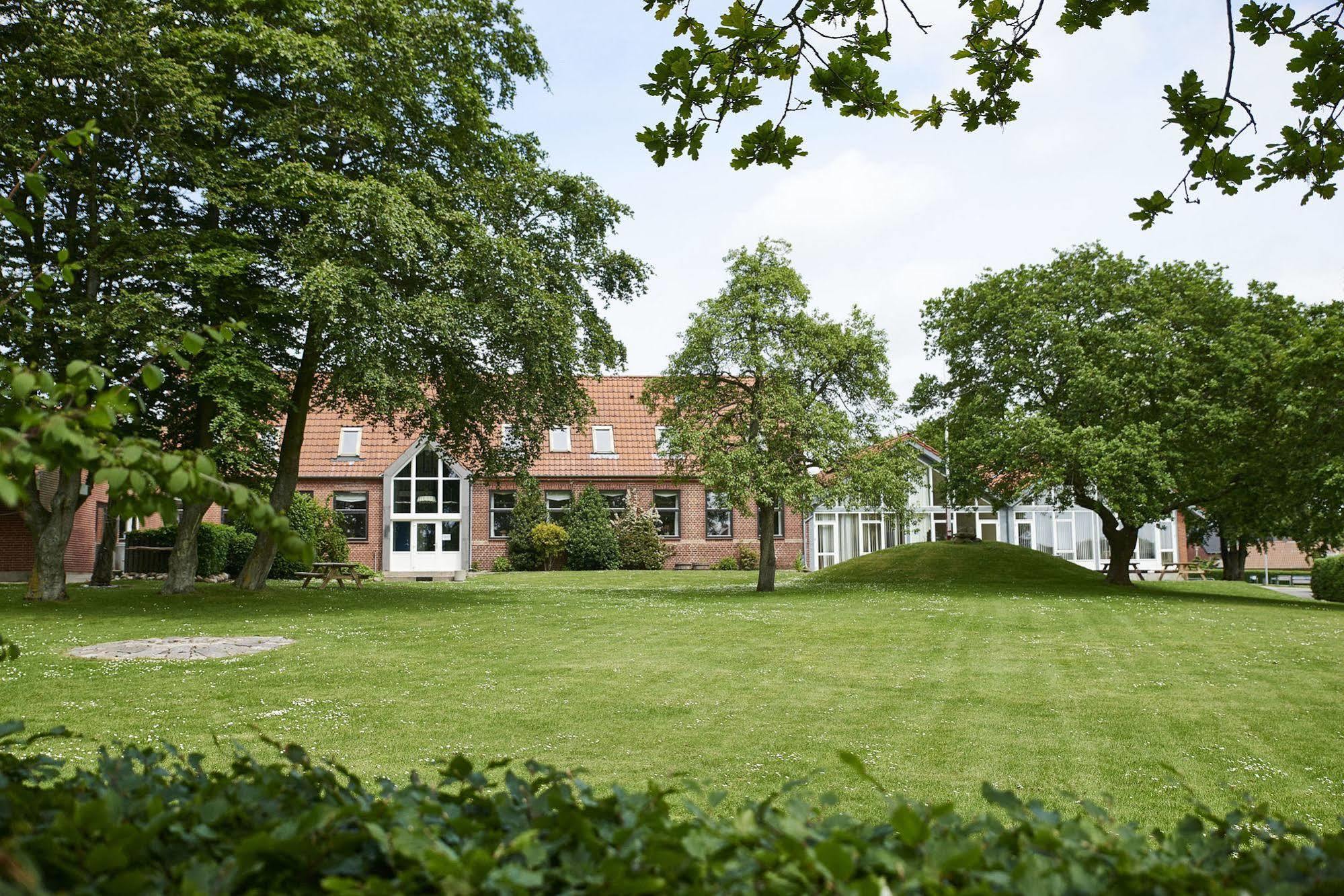 Koncepthotel Oksbøl Kültér fotó